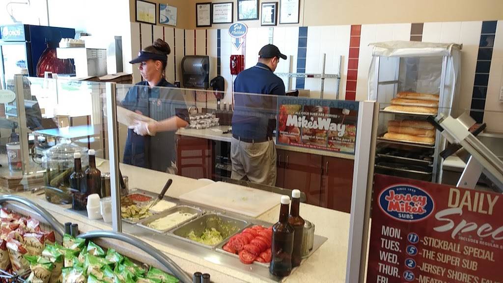 Jersey Mikes Subs | meal takeaway | 606 N Lapeer Rd, Lake Orion, MI 48362, USA | 2488148445 OR +1 248-814-8445