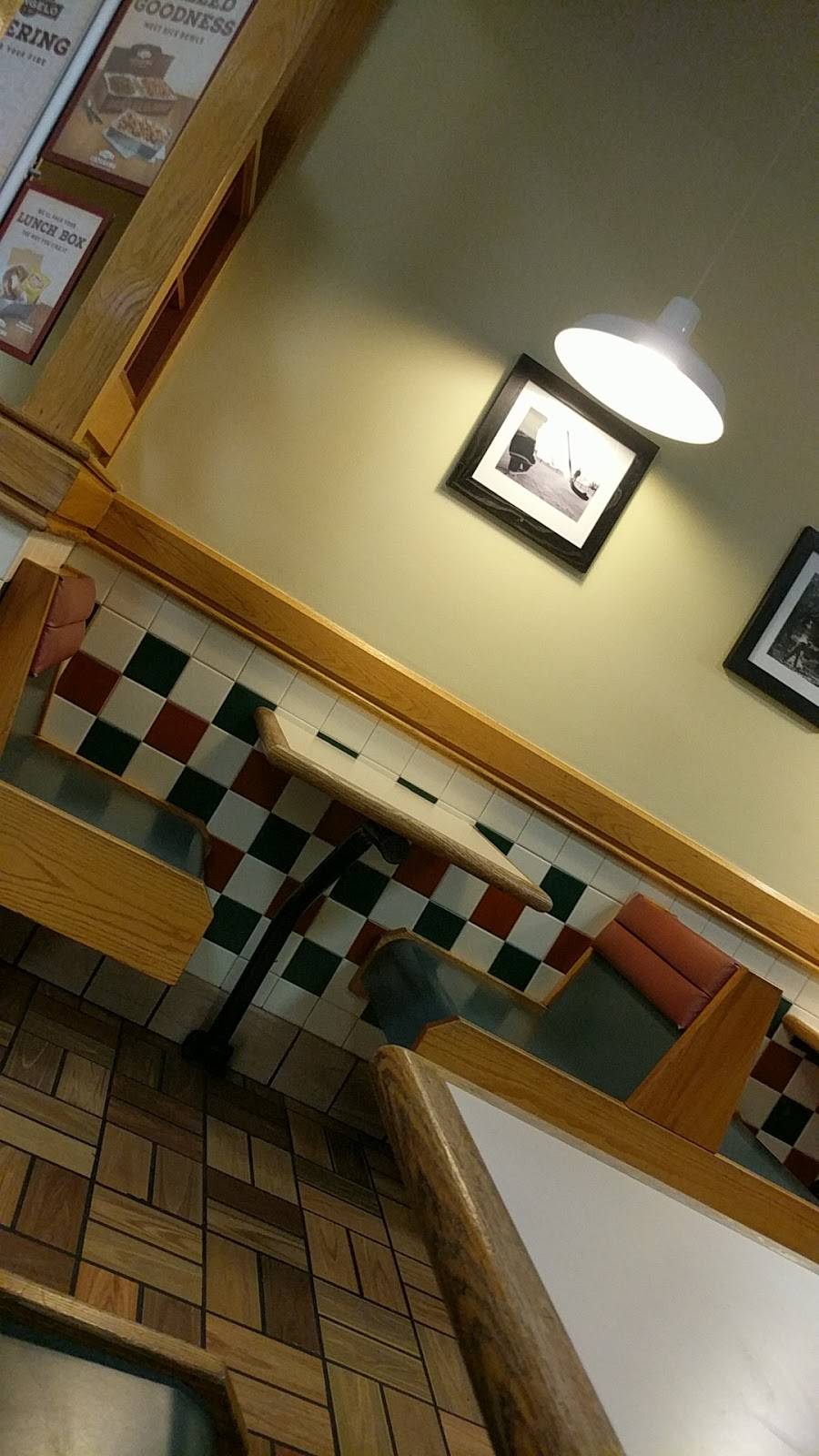 DAngelo Grilled Sandwiches | restaurant | 34 Shunpike Rd, Cromwell, CT 06416, USA | 8606357555 OR +1 860-635-7555