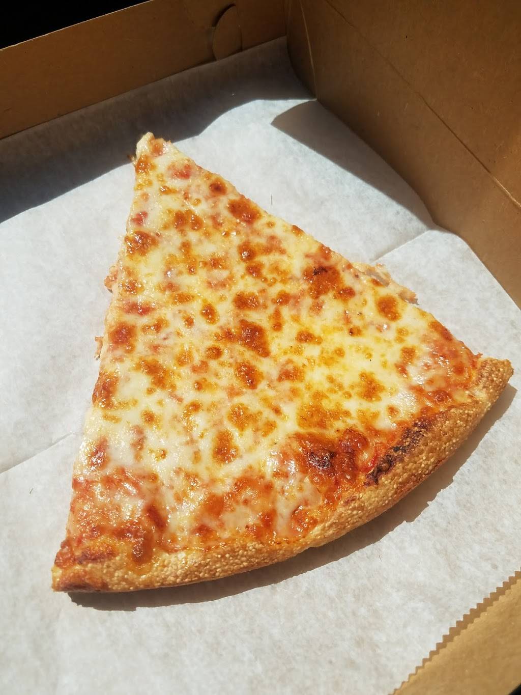 Lucky Pizza | restaurant | 356 Washington St, Stoughton, MA 02072, USA | 7813418833 OR +1 781-341-8833