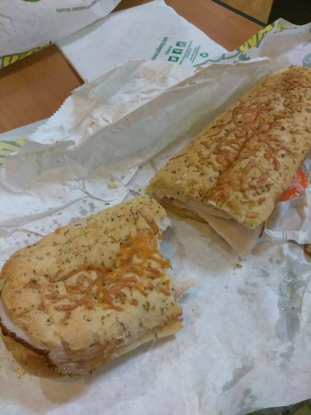 Subway | restaurant | 12190 Perris Blvd Suite O, Moreno Valley, CA 92557, USA | 9516013816 OR +1 951-601-3816