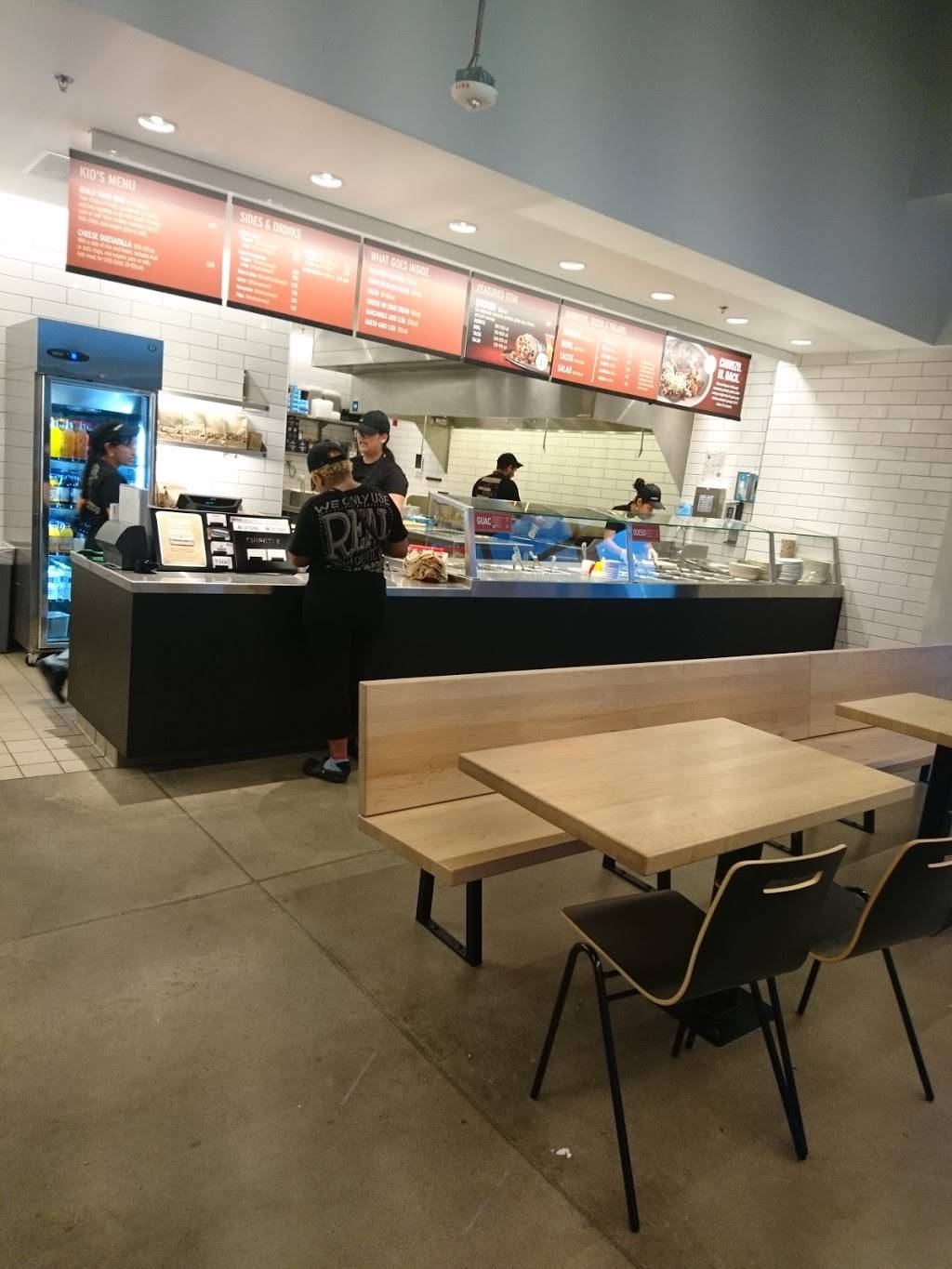 Chipotle Mexican Grill | restaurant | 16110 Cadillac Dr, Brandywine, MD 20613, USA | 3017827438 OR +1 301-782-7438