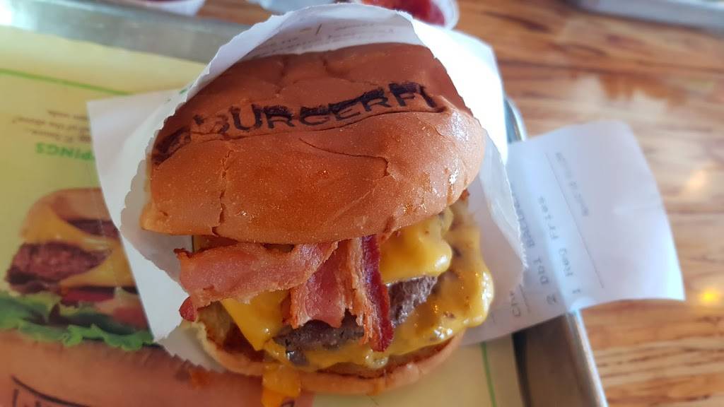 BurgerFi | restaurant | 765 W Osceola Pkwy, Kissimmee, FL 34741, USA | 4079335557 OR +1 407-933-5557