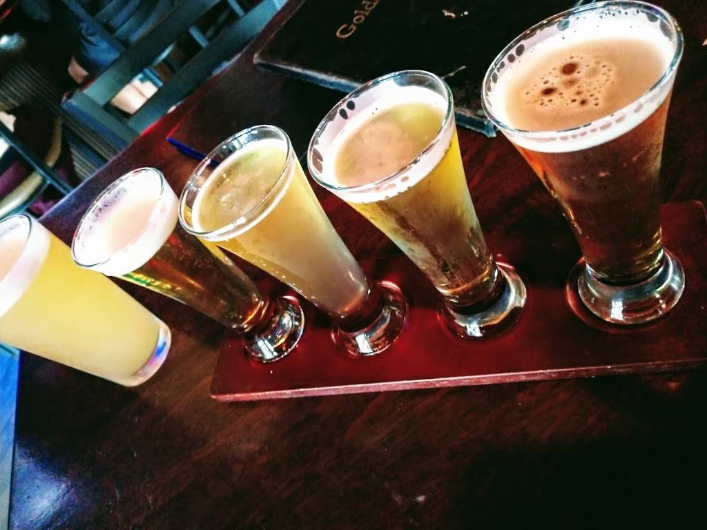 Golden Crust Pizza and Tap | restaurant | 4620 N Kedzie Ave, Chicago, IL 60625, USA | 7735395385 OR +1 773-539-5385