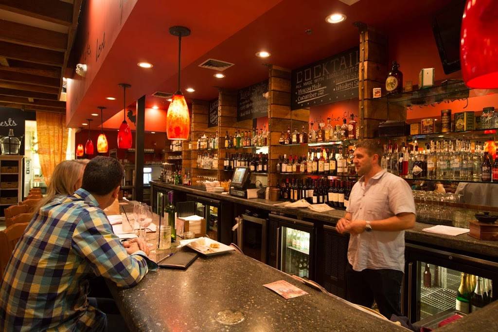 Farm Table | restaurant | 960 Gateway Commons Cir, Wake Forest, NC 27587, USA | 9195696714 OR +1 919-569-6714