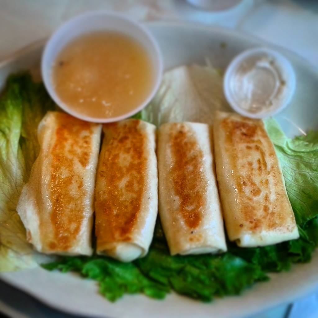 Three Brothers Diner | meal takeaway | 1038 Dixwell Ave, Hamden, CT 06514, USA | 2037779420 OR +1 203-777-9420