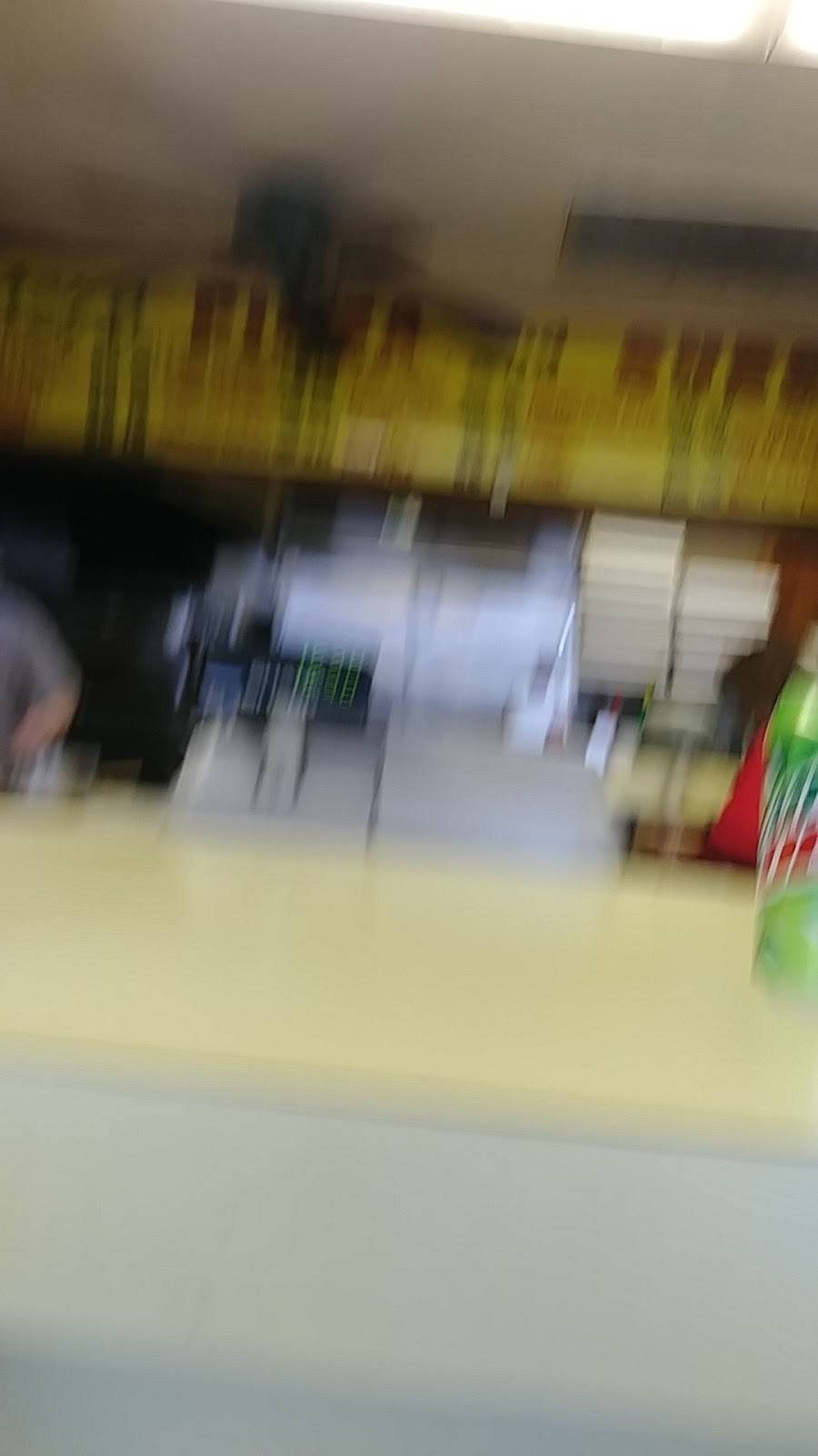 Nickeys Pizza | restaurant | 64 Lynnfield St, Lynn, MA 01904, USA | 7815959306 OR +1 781-595-9306