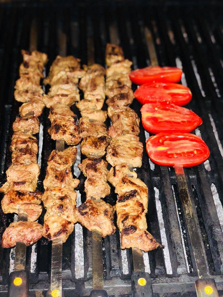 Mr. Gil Market & Grill | restaurant | 1421 Coffee Rd suite h, Modesto, CA 95350, USA | 2094098447 OR +1 209-409-8447