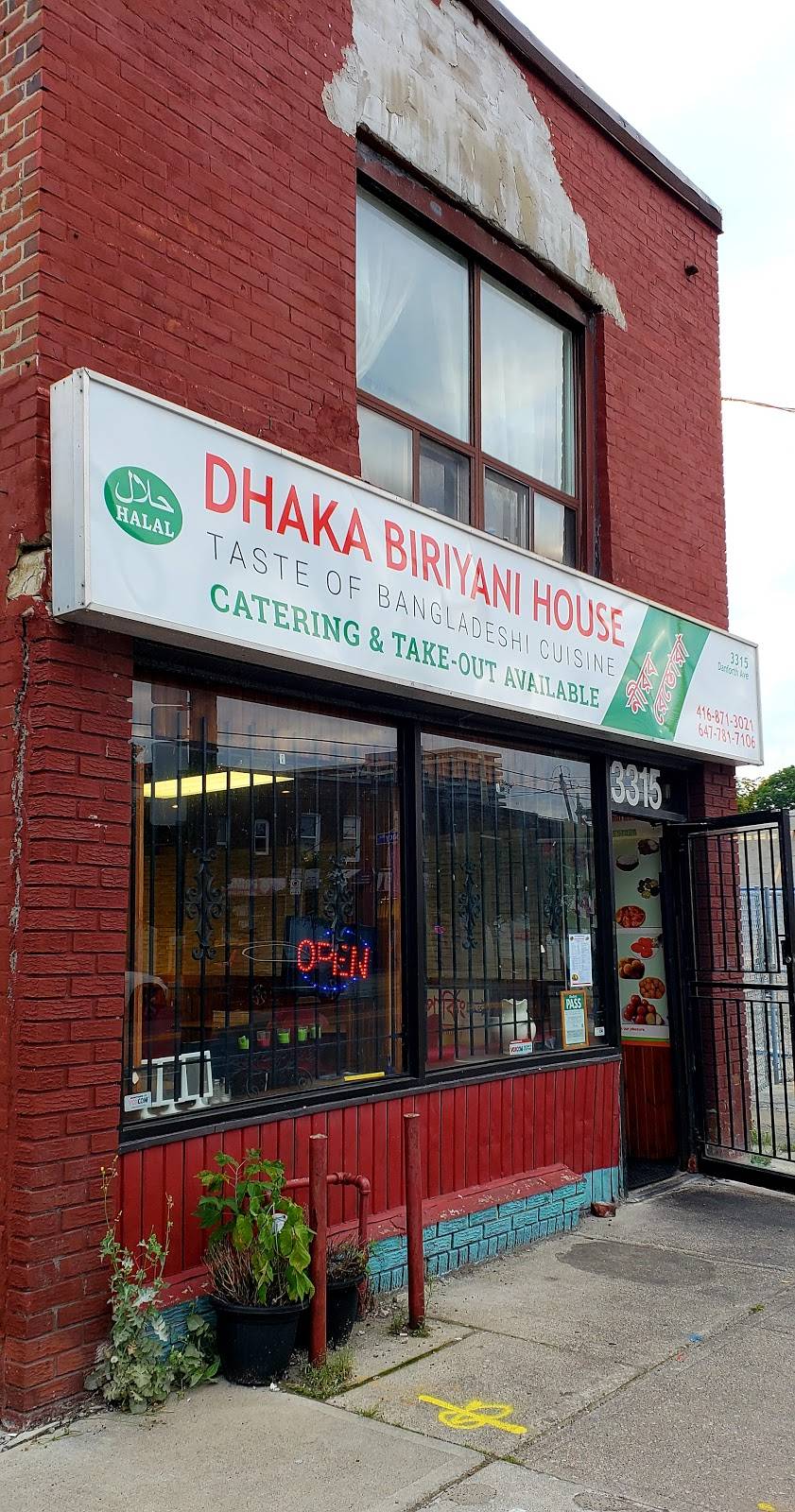 Dhaka Biryani House | restaurant | 3547 St Clair Ave E, Scarborough, ON M1K 1L6, Canada | 4168713021 OR +1 416-871-3021