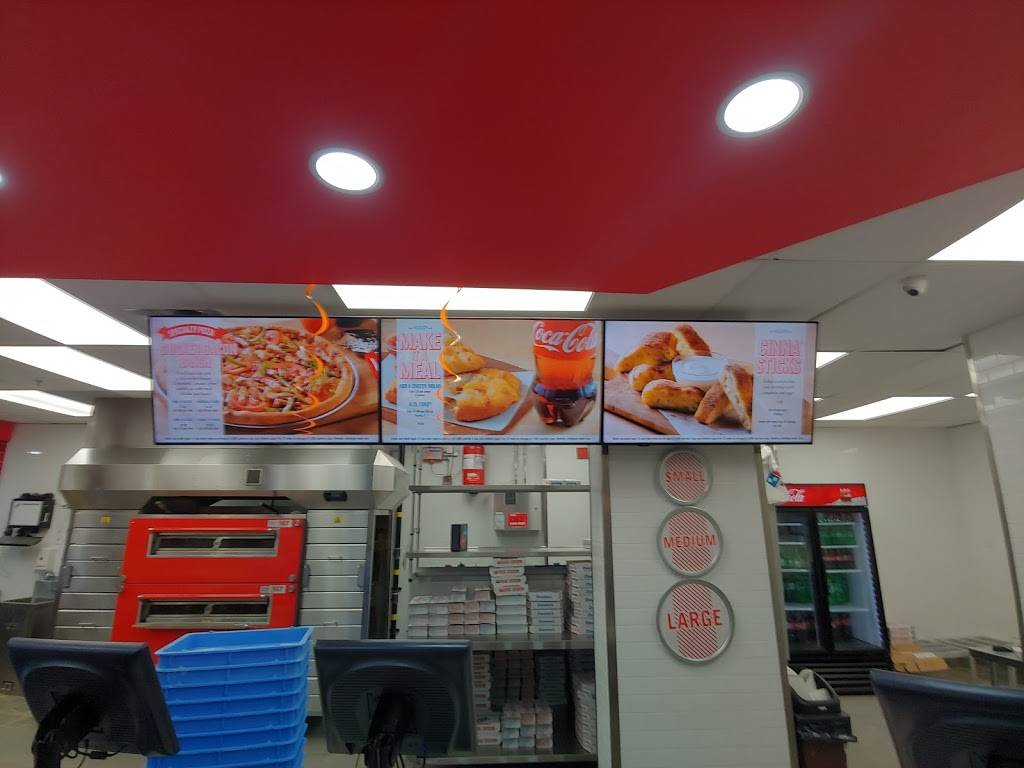 Dominos Pizza | meal delivery | 182 Wilson Ave, North York, ON M5M 4N7, Canada | 6474937300 OR +1 647-493-7300