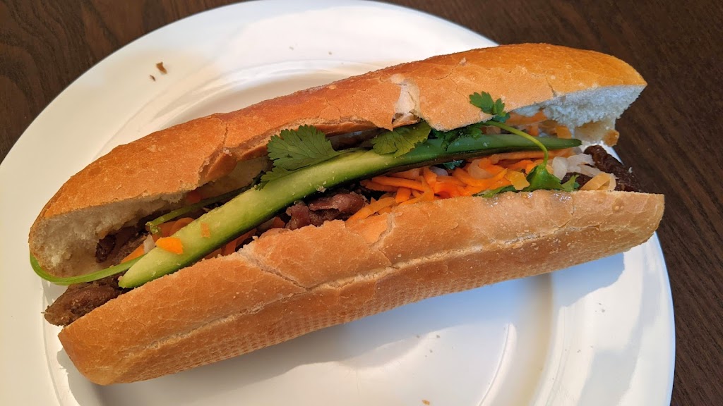 Mamas Viet Kitchen | restaurant | 4213 University Way NE, Seattle, WA 98105, USA | 2065456992 OR +1 206-545-6992