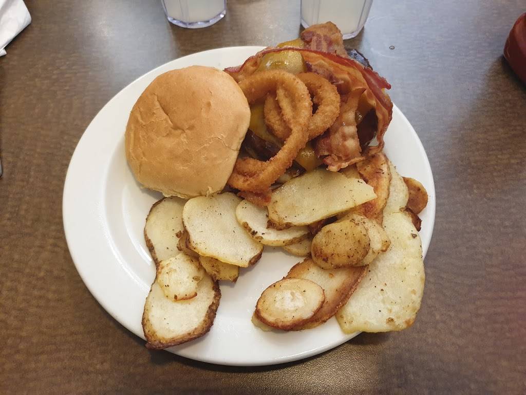 Eatn Park | restaurant | 7355 Peach St, Erie, PA 16509, USA | 8148663970 OR +1 814-866-3970