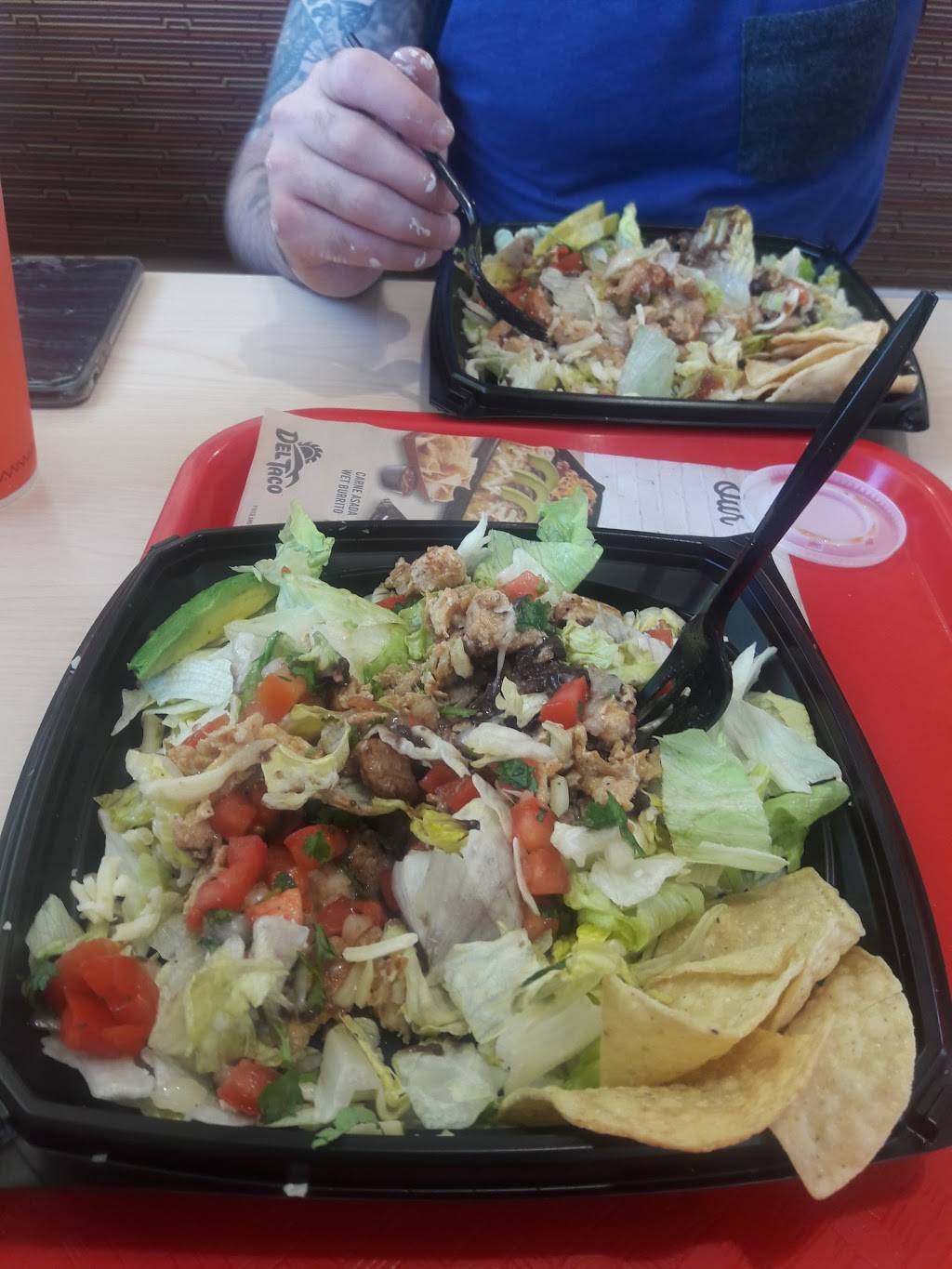 Del Taco | meal takeaway | 6275 Foothill Blvd, Tujunga, CA 91042, USA | 8188623029 OR +1 818-862-3029