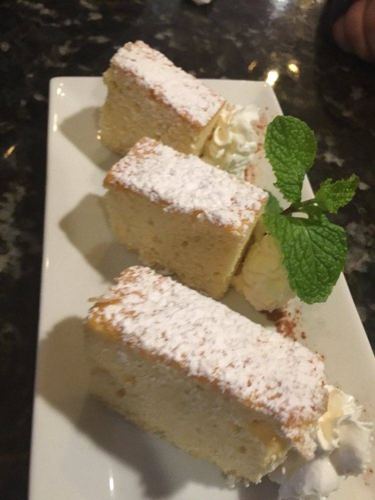 Lo Sano Restaurant & Bar | night club | 678 Maple Ave, Hartford, CT 06114, USA | 8604617966 OR +1 860-461-7966