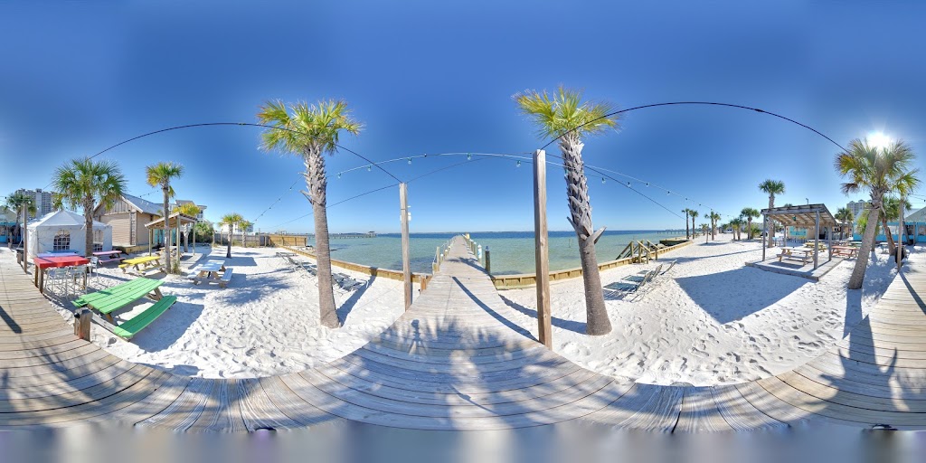 Paradise Bar & Grill | restaurant | 21 Via De Luna Dr, Gulf Breeze, FL 32561, USA | 8509165087 OR +1 850-916-5087