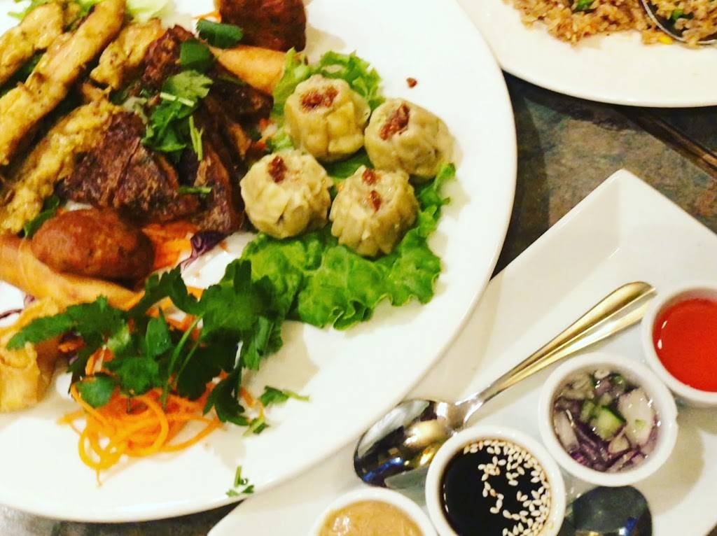 Nickys Thai Kitchen | restaurant | 856 Western Ave, Pittsburgh, PA 15233, USA | 4123218424 OR +1 412-321-8424