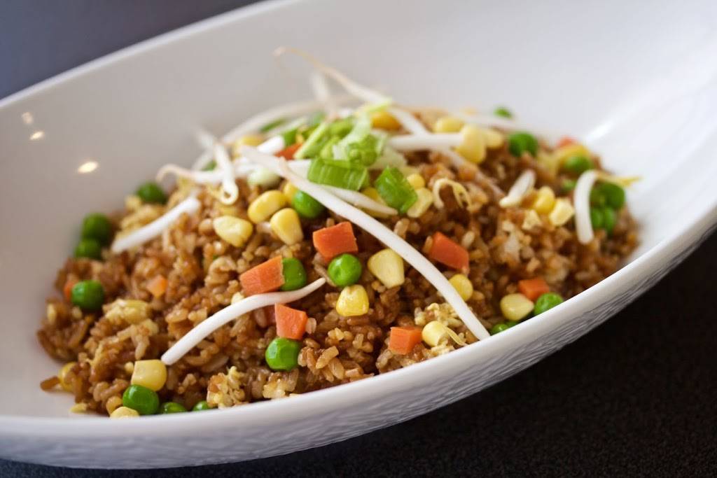 Lotus Xpress | restaurant | 167 Broadway, Somerville, MA 02145, USA | 6176295909 OR +1 617-629-5909