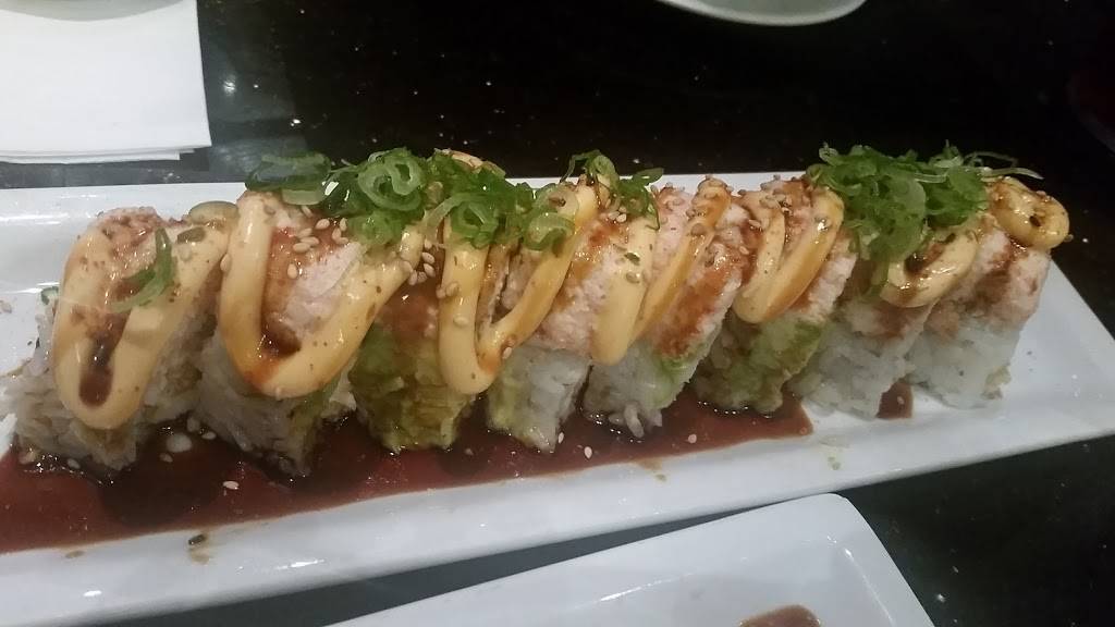 Sushi California | restaurant | 26921 Sierra Hwy, Newhall, CA 91321, USA | 6612513700 OR +1 661-251-3700