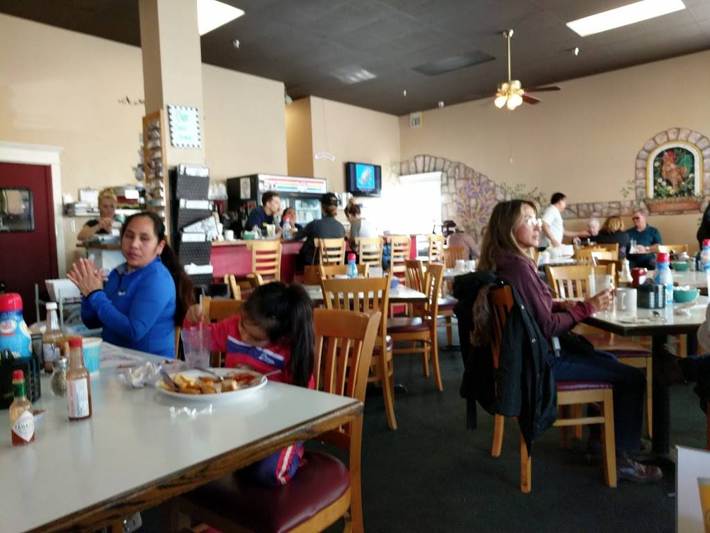 The Breakfast Club | restaurant | 1130 Fremont Blvd #201, Seaside, CA 93955, USA | 8313943238 OR +1 831-394-3238