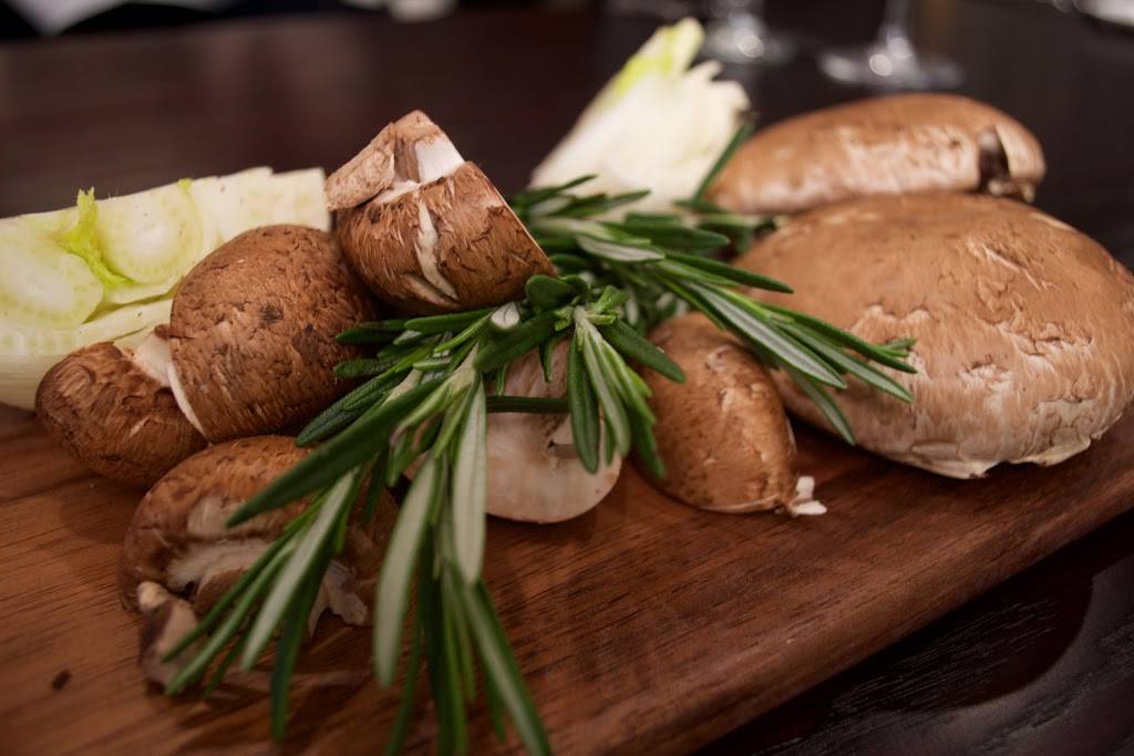 Trattoria Romana Johnston | restaurant | 1571 Atwood Ave Building 103, Johnston, RI 02919, USA | 4015199100 OR +1 401-519-9100