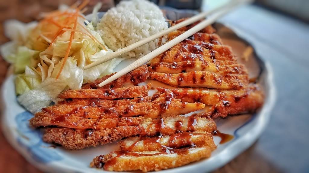 Sakana Japanese Bistro | restaurant | 5128, 1460 W Yosemite Ave, Manteca, CA 95337, USA | 2092393288 OR +1 209-239-3288