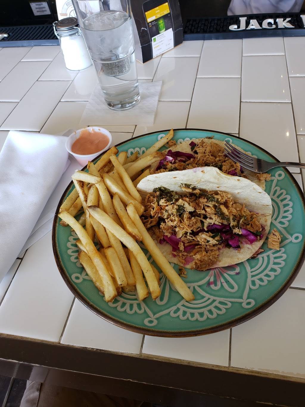 Bourbons Craft Kitchen and Bar | restaurant | 2231 N Verity Pkwy, Middletown, OH 45042, USA | 5132170099 OR +1 513-217-0099