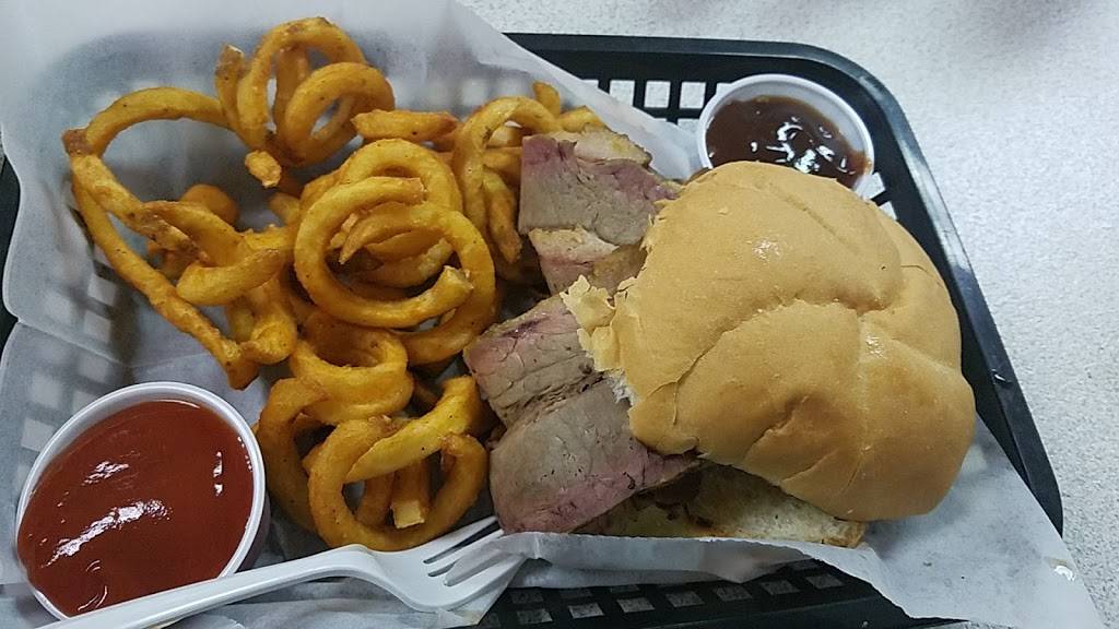 Jumpin Joes Sports Bar & Grill | restaurant | 1100 W Galena Ave, Freeport, IL 61032, USA | 8152356145 OR +1 815-235-6145