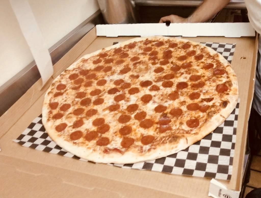 Thats Italian Pizza & Pasta | restaurant | 10747 Ford Ave, Richmond Hill, GA 31324, USA | 9127563611 OR +1 912-756-3611