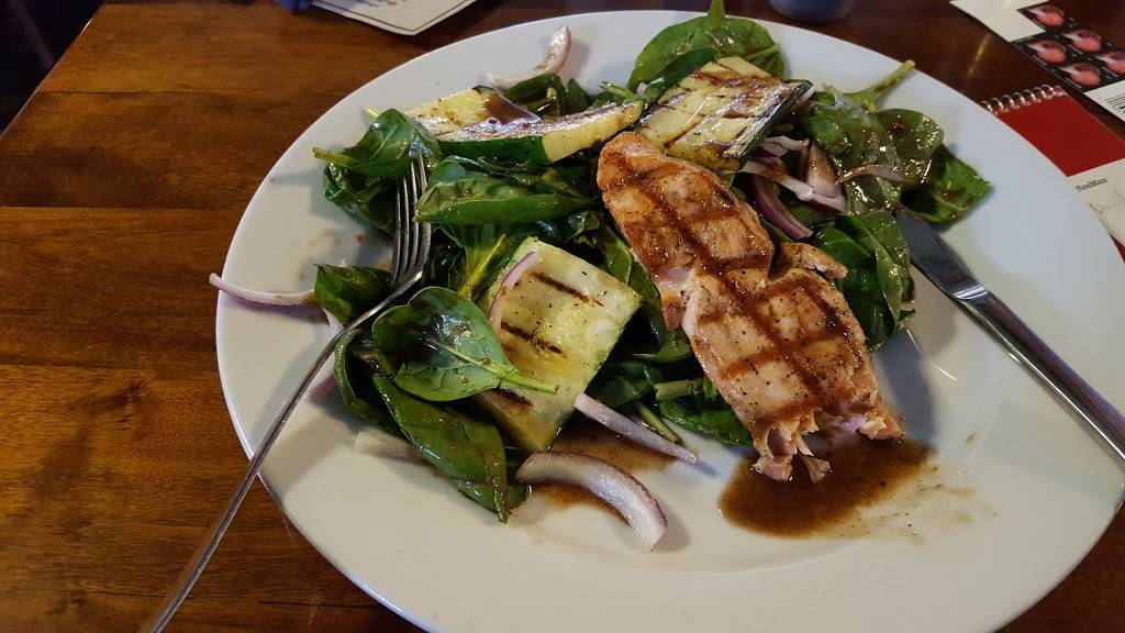 Lodi Beer Company | restaurant | 105 S School St, Lodi, CA 95240, USA | 2093689931 OR +1 209-368-9931