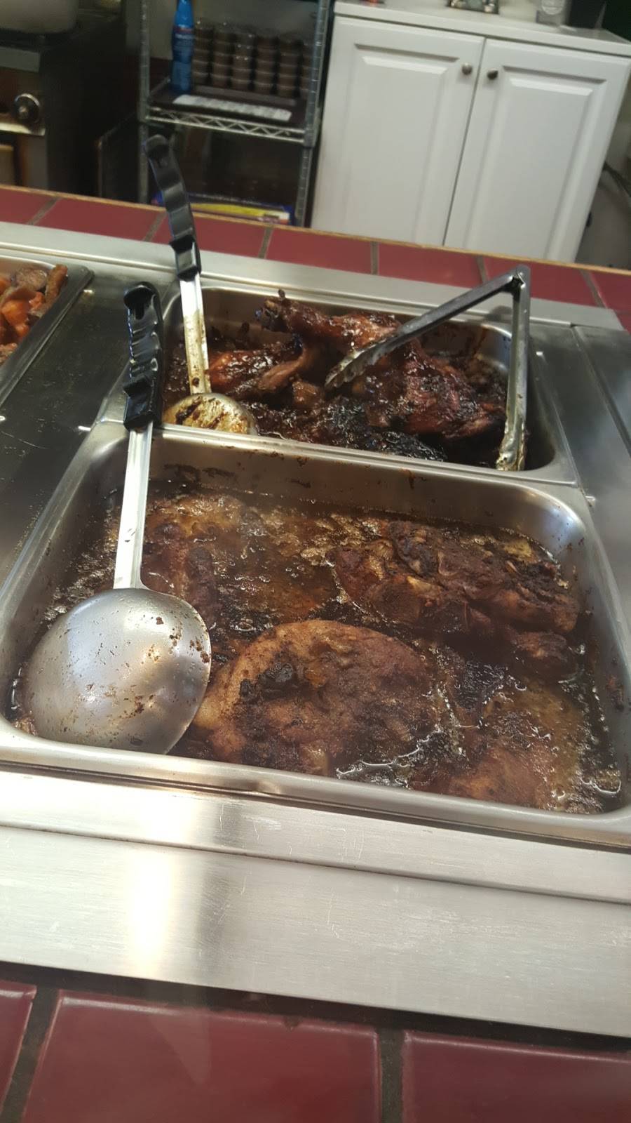 Lolas Kusina | restaurant | 265 Reservation Rd # J, Marina, CA 93933, USA | 8313842600 OR +1 831-384-2600