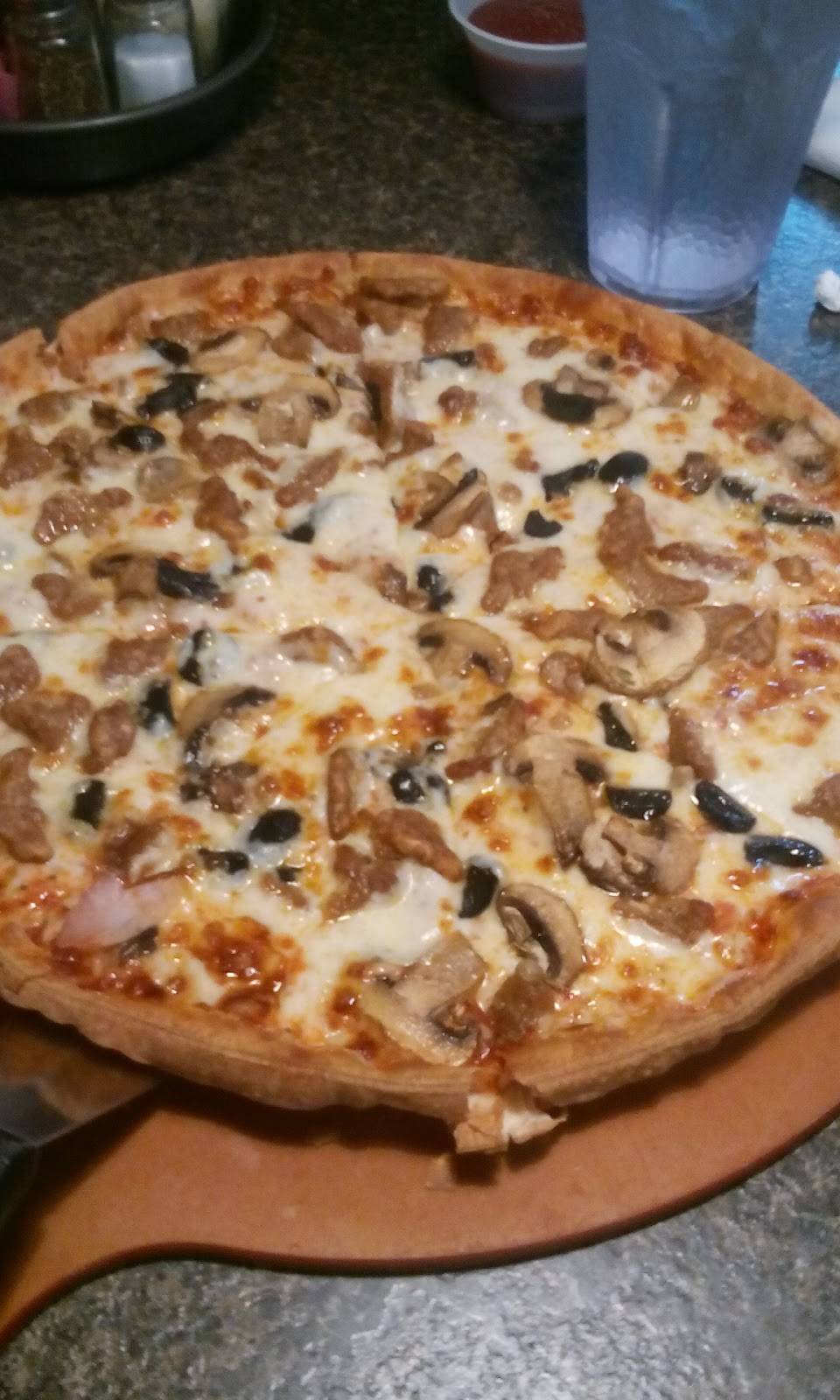 Pizza Hut | meal takeaway | 2450 Nashville Rd, Bowling Green, KY 42101, USA | 2709013637 OR +1 270-901-3637