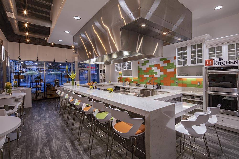 The Kitchen, by Cooking with Que | restaurant | 6529 Woodward Ave suite a, Detroit, MI 48202, USA | 3134624184 OR +1 313-462-4184