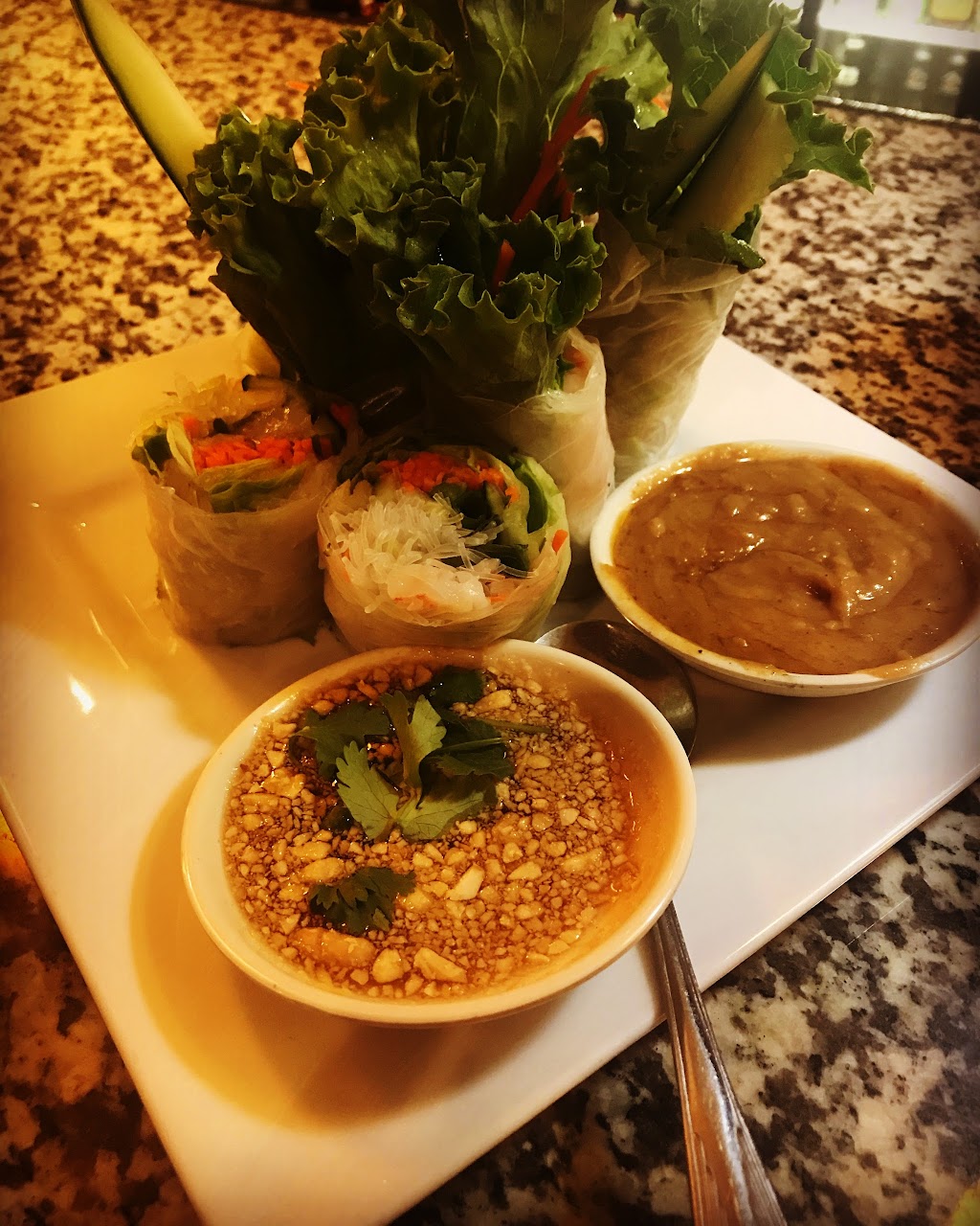 Mezzo Thai | restaurant | 705 The Pkwy, Richland, WA 99352, USA | 5094913400 OR +1 509-491-3400