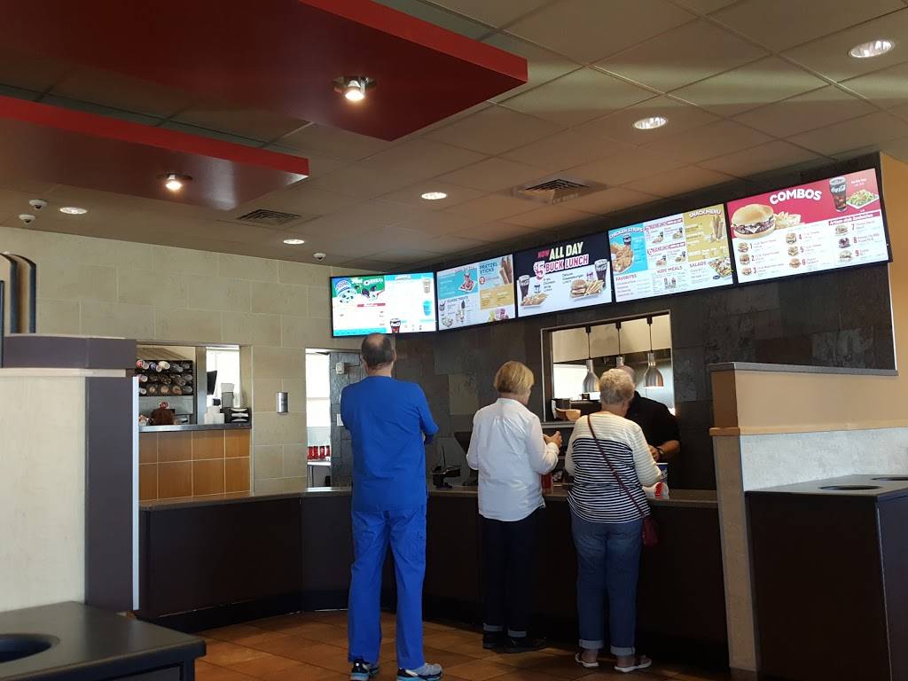 Dairy Queen Grill & Chill | restaurant | 1502 W Main St, Lebanon, TN 37087, USA | 6152393505 OR +1 615-239-3505