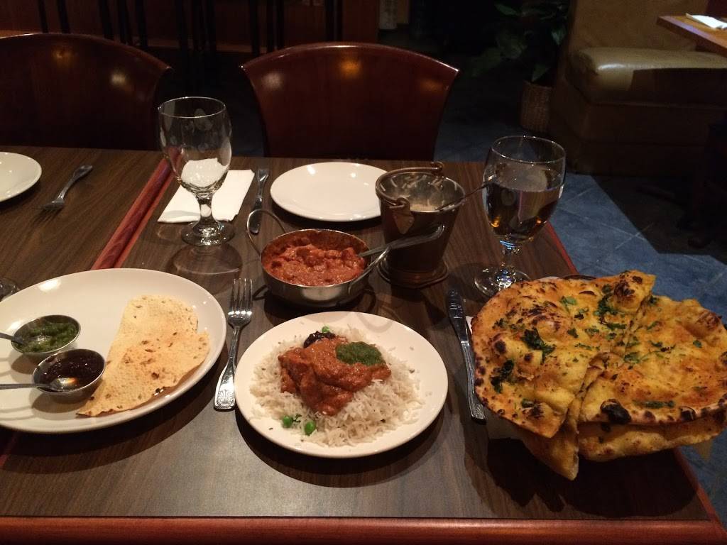 Clay Oven | restaurant | 1689 Church St, San Francisco, CA 94131, USA | 4158262400 OR +1 415-826-2400