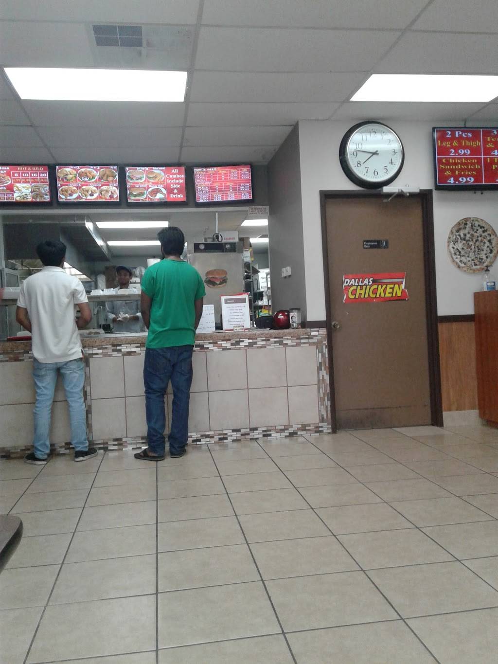 Dallas Chicken | restaurant | 7019, 2909 Belt Line Rd, Garland, TX 75044, USA | 9724950080 OR +1 972-495-0080