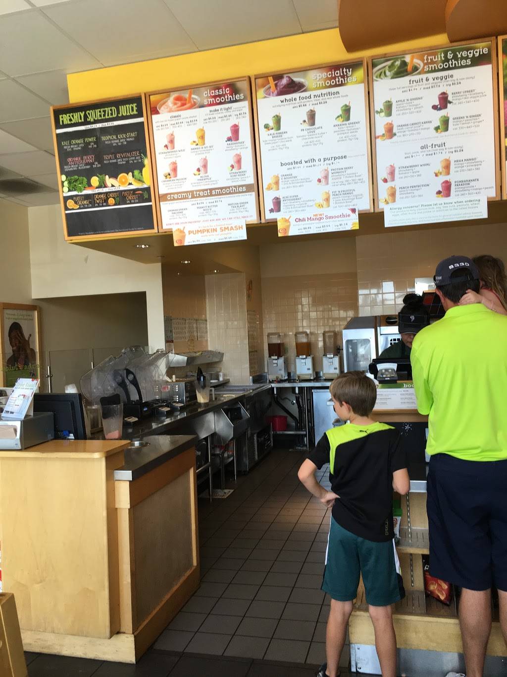 Jamba Oracle Wetmore | restaurant | 235 W Wetmore Rd Ste. 121, Tucson, AZ 85705, USA | 5202937007 OR +1 520-293-7007