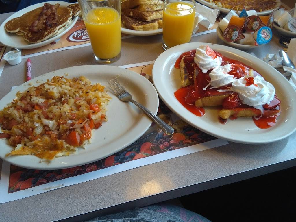 Rams Horn Restaurant | restaurant | 15544 Southfield Rd, Allen Park, MI 48101, USA | 3139287500 OR +1 313-928-7500