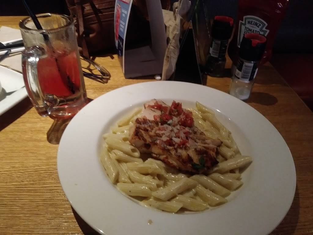 Applebees | restaurant | 3404 Rainbow Blvd, Kansas City, KS 66103, USA | 9132364224 OR +1 913-236-4224