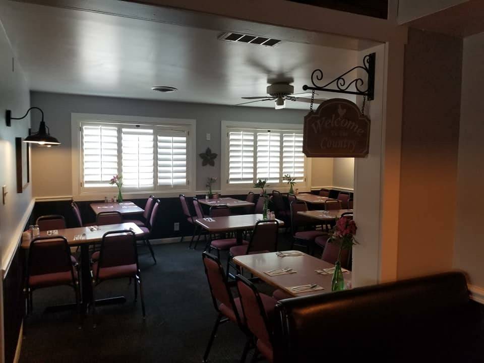 Sunset Inn Restaurant | restaurant | 1060 National Rd SE, Hebron, OH 43025, USA | 7409282001 OR +1 740-928-2001