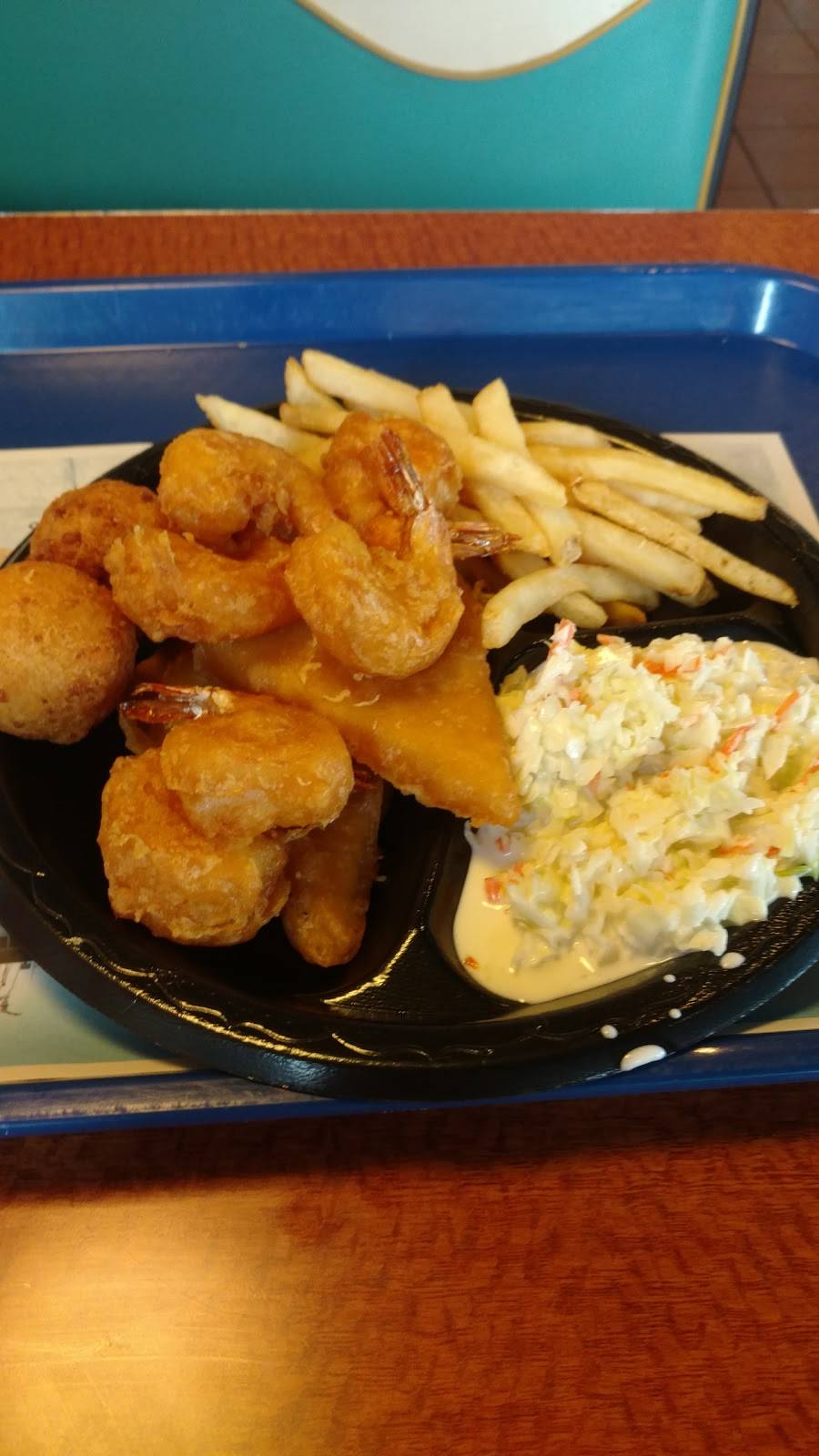 Long John Silvers / A&W | restaurant | 240 Emily Dr, Clarksburg, WV 26301, USA | 3046223028 OR +1 304-622-3028