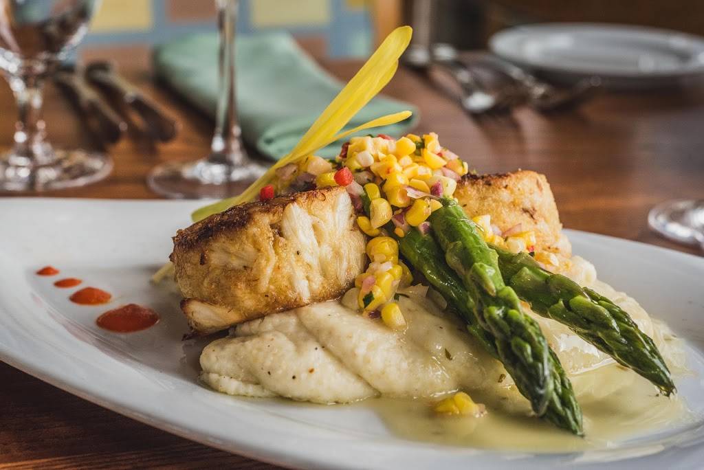 Hemingways | restaurant | 1 Grand Cypress Blvd, Orlando, FL 32836, USA | 4072391234 OR +1 407-239-1234