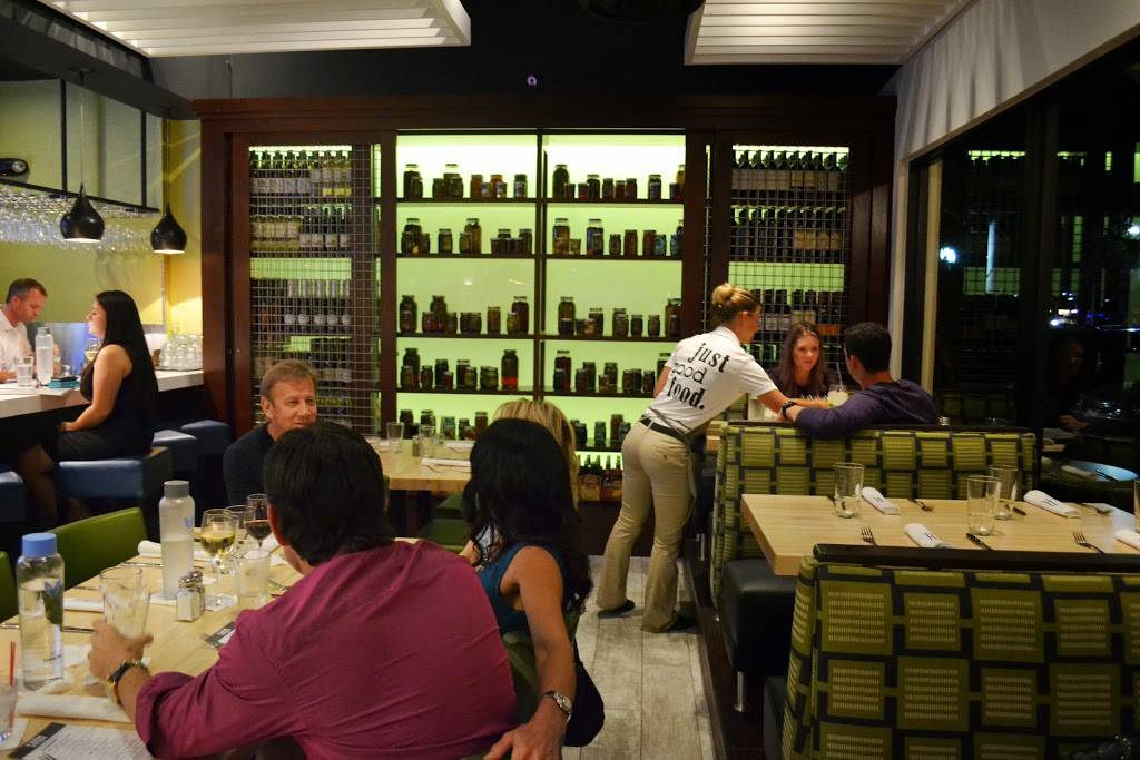 Gary Racks Farmhouse Kitchen - Boca Raton | meal delivery | 399 SE Mizner Blvd, Boca Raton, FL 33432, USA | 5618262625 OR +1 561-826-2625