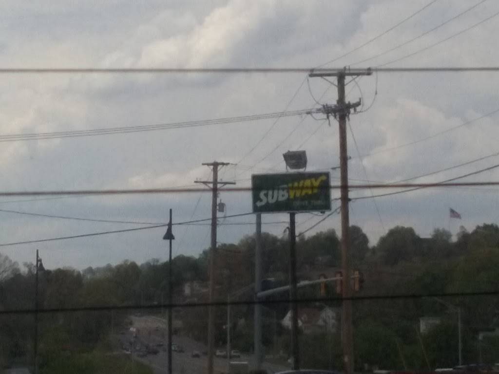 Subway | restaurant | 109 E Stone Dr, Kingsport, TN 37660, USA | 4237650062 OR +1 423-765-0062