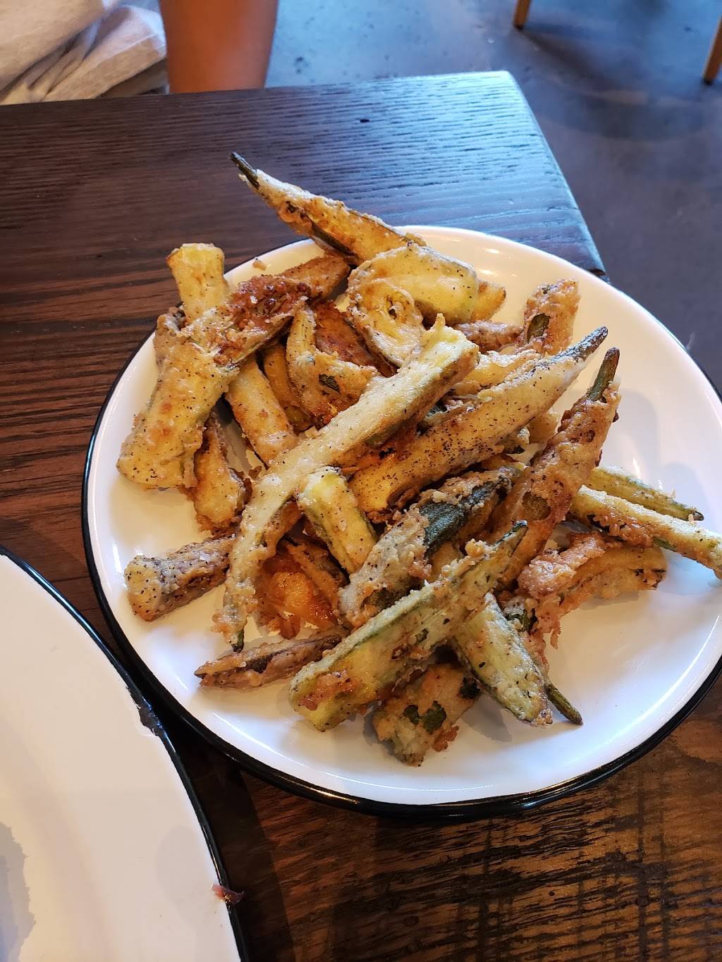 Noble Smoke | restaurant | 2216 Freedom Dr, Charlotte, NC 28208, USA | 7047035252 OR +1 704-703-5252