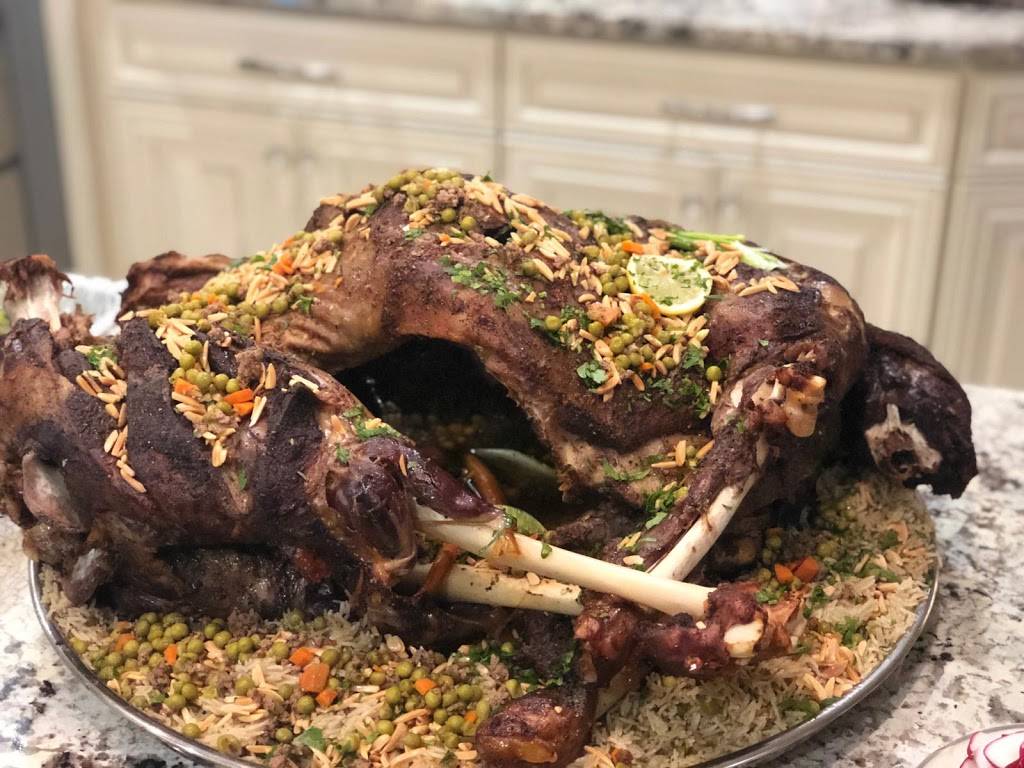 Alrayes Catering | restaurant | 332 E St Charles Rd, Villa Park, IL 60181, USA | 6309036766 OR +1 630-903-6766