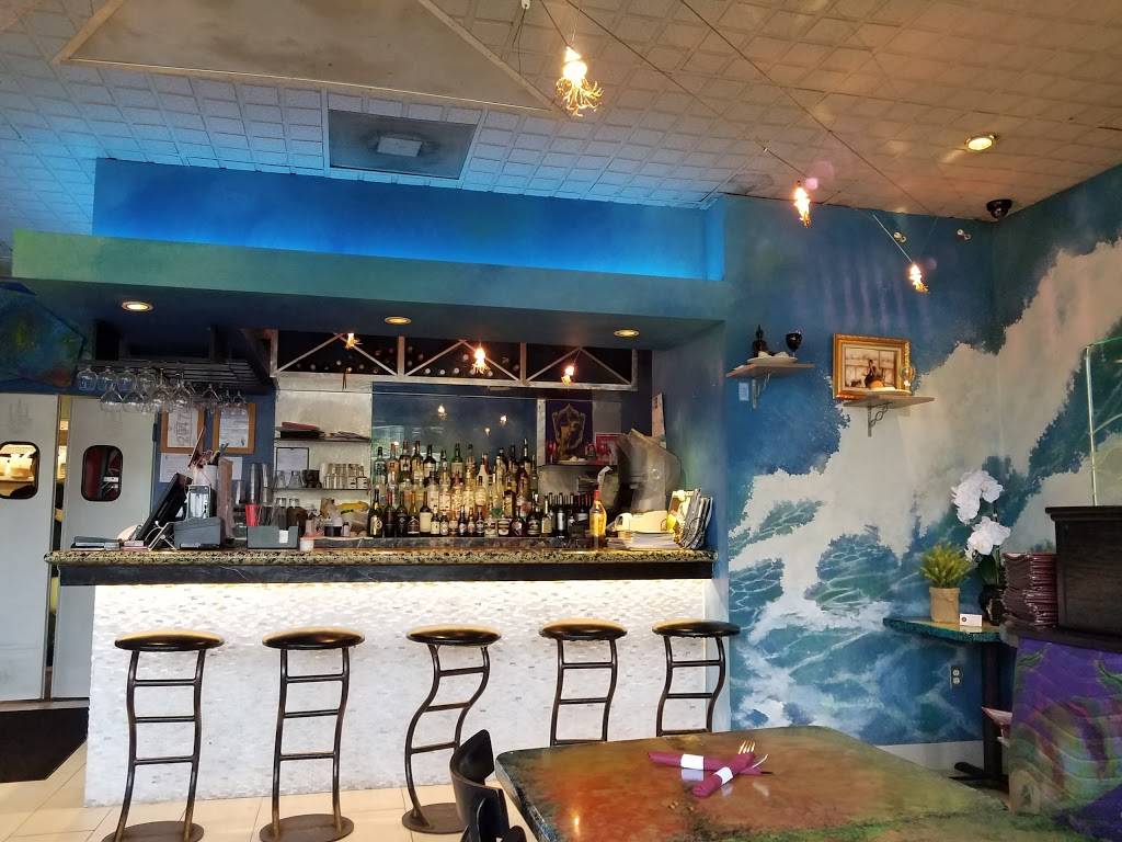 Tom Yum Thai | restaurant | 226 Maple Ave W #2, Vienna, VA 22180, USA | 7032552467 OR +1 703-255-2467