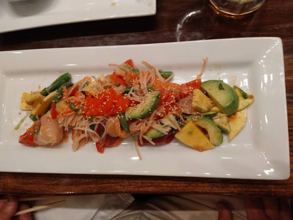 Aki | restaurant | 510 N Florida St, Covington, LA 70433, USA | 9853025166 OR +1 985-302-5166