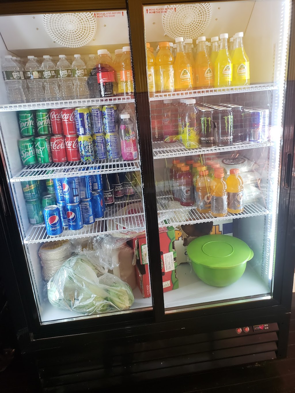 EL AGUACATE BAR RESTAURANTE | restaurant | 1204 Morrison Ave, Bronx, NY 10472, USA | 7184840373 OR +1 718-484-0373