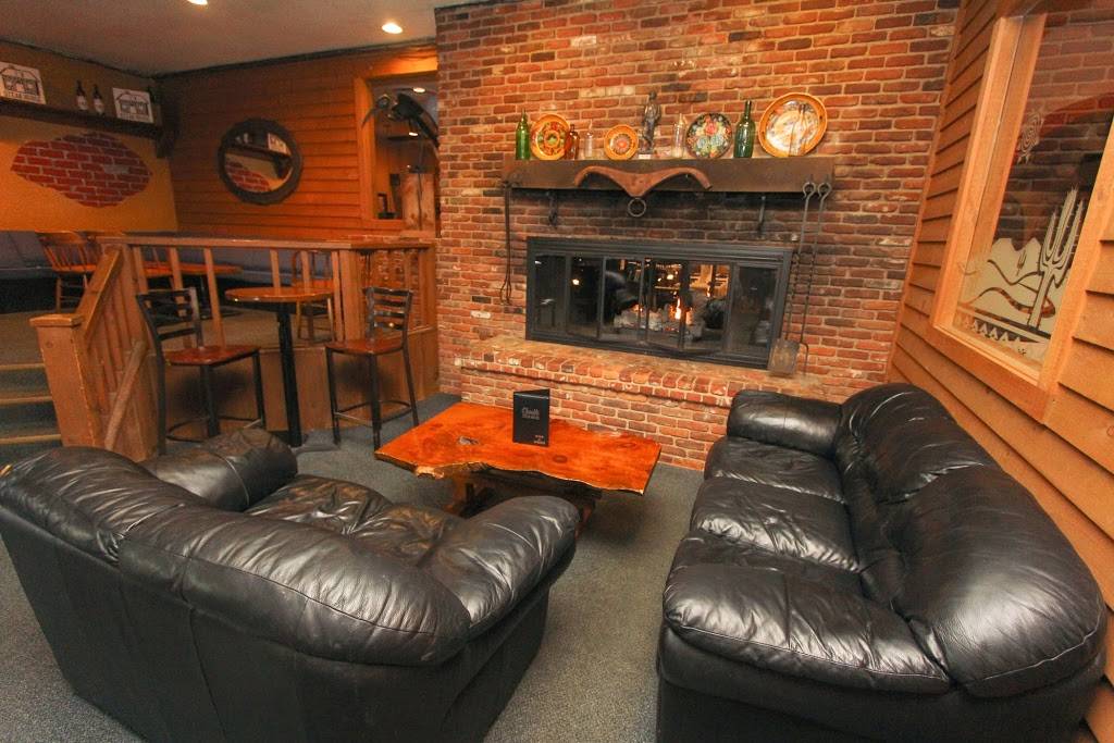 Chucks Steak House / Margaritagrill | restaurant | 10 Prospect St, Auburn, MA 01501, USA | 5088322553 OR +1 508-832-2553