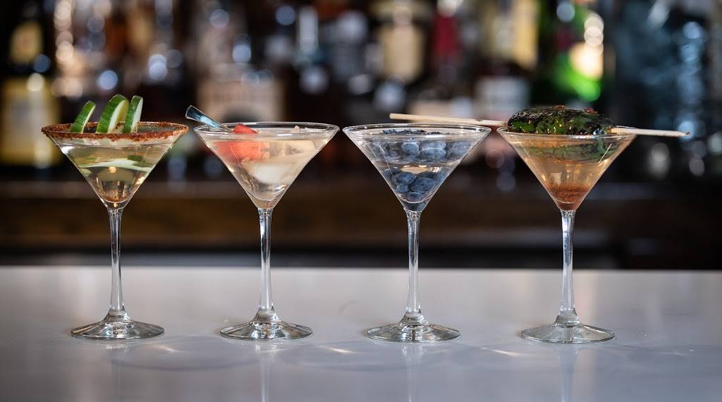 Olive + Twist Bar and Kitchen | restaurant | 2712 Richmond Ave, Houston, TX 77098, USA | 7133937337 OR +1 713-393-7337